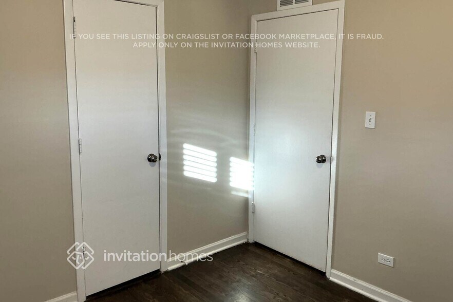 Building Photo - 9141 Menard Ave