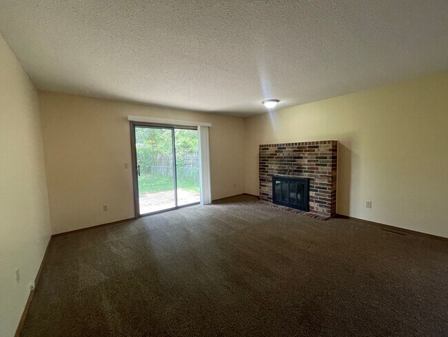 Building Photo - 249 S Monte Vista Ave