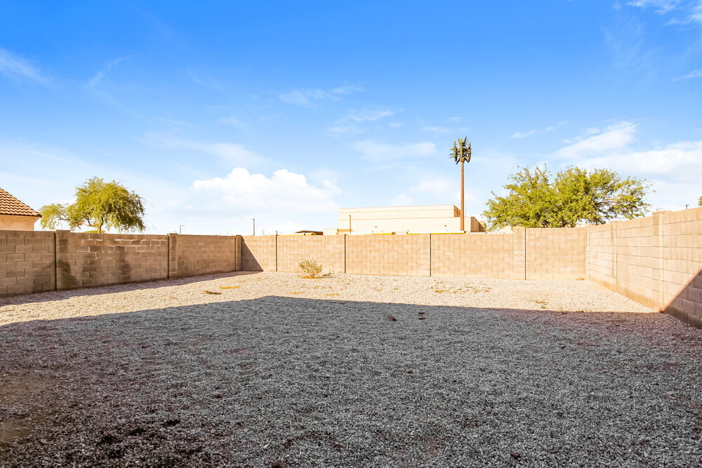 Building Photo - 1588 S 220th Ln