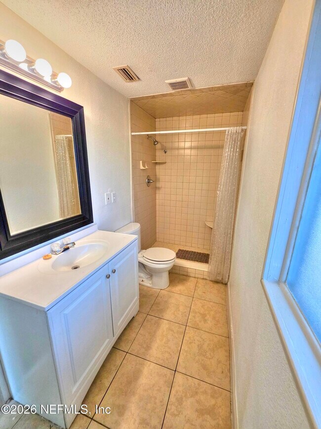 Building Photo - 2805 Prospect St