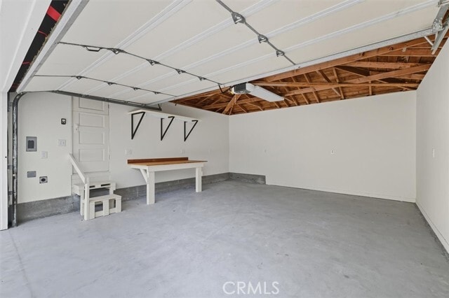 Building Photo - 3644 S Cabrillo Ave