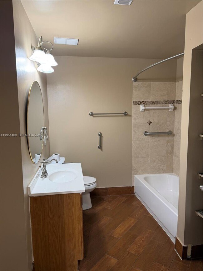 Building Photo - 3648 NW 83rd Ln