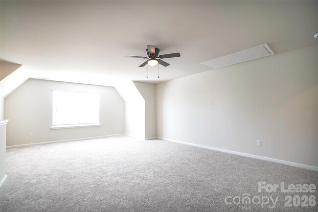 Building Photo - 1403 Caracara Ct