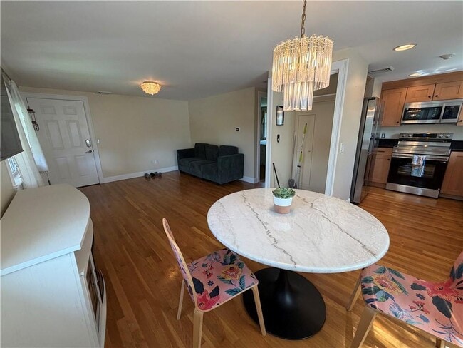 Building Photo - 40 Prospect Ave