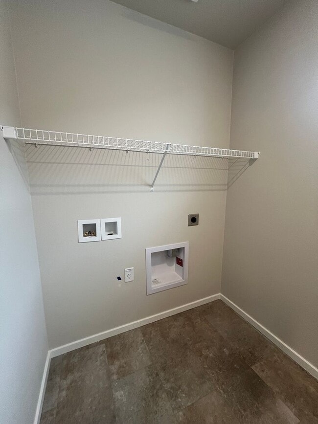 Building Photo - BRAND NEW CONSTRUCTION 4-bedroom 2.5-Bathrooms