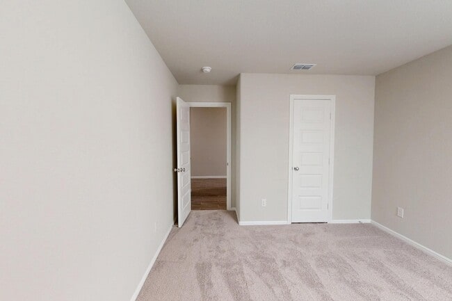 Building Photo - 1704 Gulin St