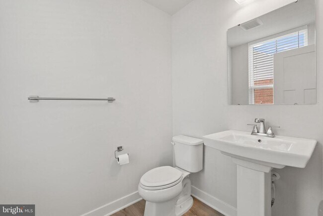 Building Photo - 5507 Greenpoint Ln