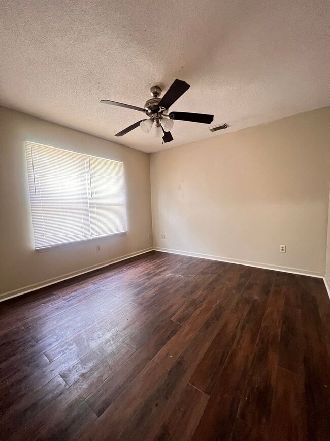 Building Photo - 3697 GA-24