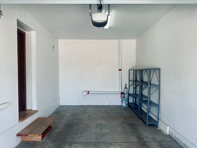 Building Photo - 9438 W 56th Pl