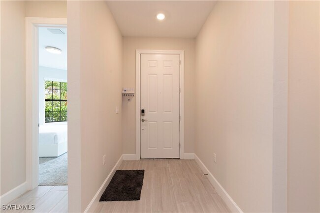 Building Photo - 10371 Ventana Ln