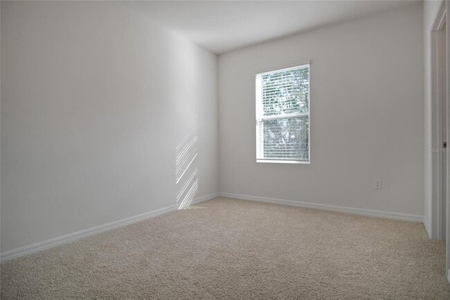 Building Photo - 736 Brooklet Dr