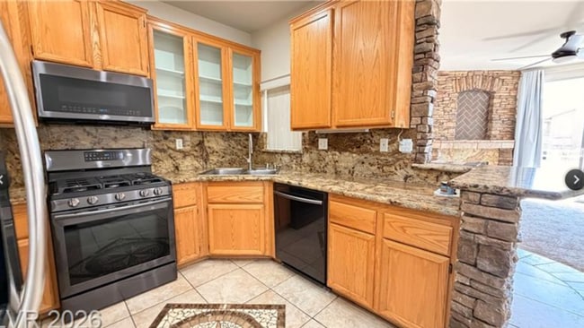 Building Photo - 75 N Valle Verde Dr