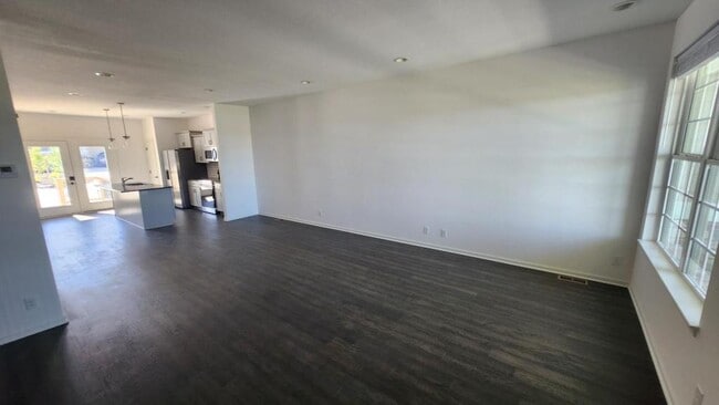 Building Photo - 7305 W 158th St