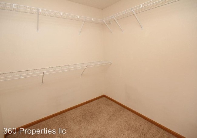 Building Photo - 4389 Calico Dr S