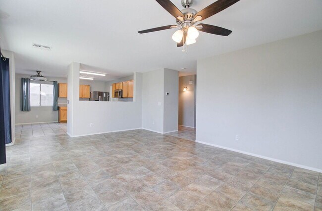 Building Photo - 5945 N 73rd Dr