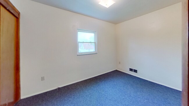 Building Photo - 1514 Methyl St