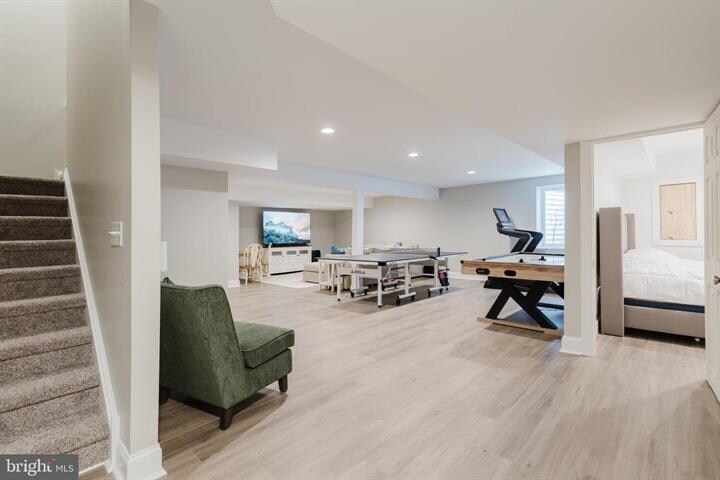 Building Photo - 1706 Torker St