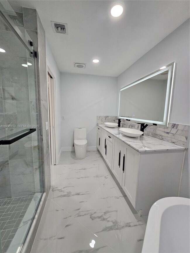 Building Photo - 4 Alford Ct