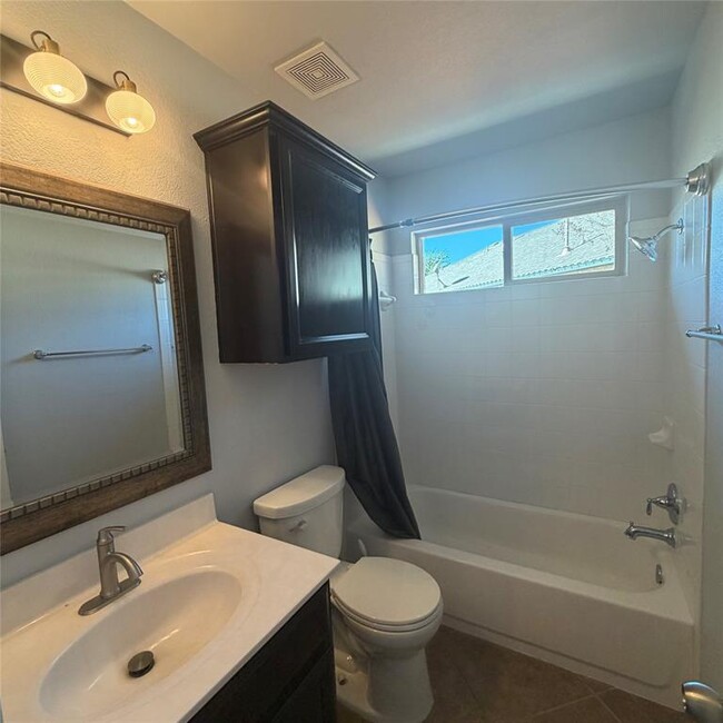 Building Photo - 1115 Sunny Meadows Loop