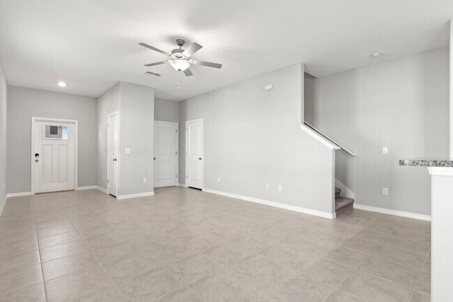 Building Photo - Brand New Tomehome for RENT in Willow Square