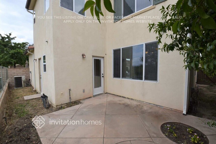 Building Photo - 28905 Mirada Circulo