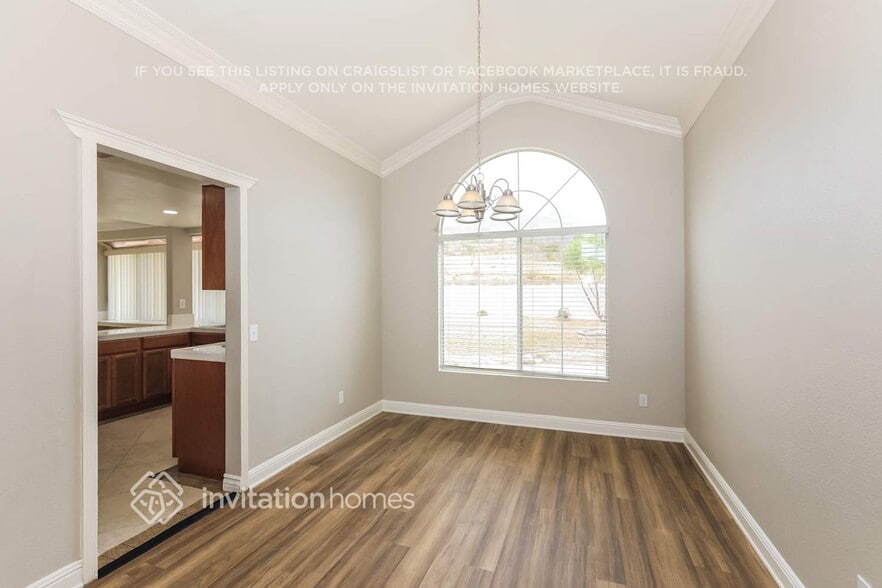 Building Photo - 27451 Echo Canyon Ct