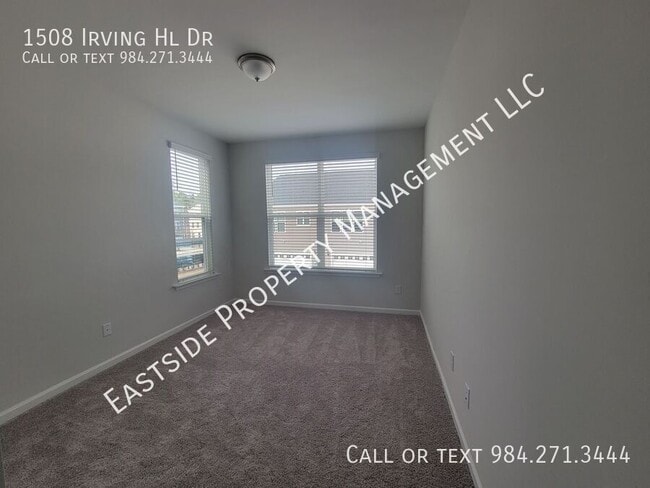 Building Photo - 1508 Irving Hl Dr