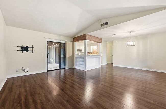 Building Photo - 5011 Fort Clark Dr