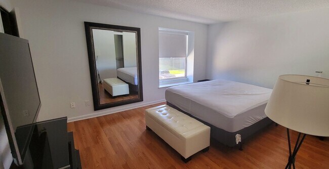 Building Photo - Welcome Home To the Four Seasons Condominiums of Winter Park.