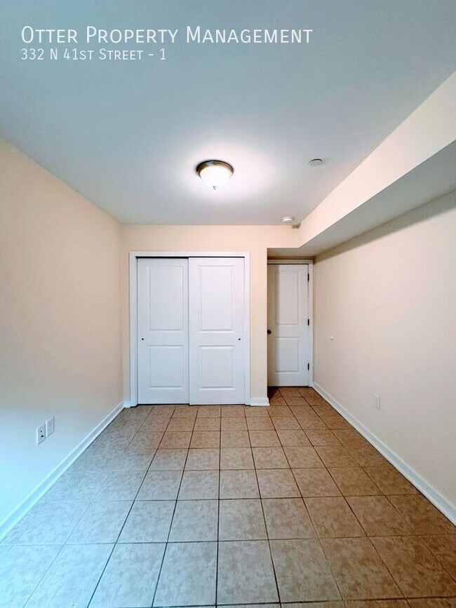 Building Photo - 332 N 41st St