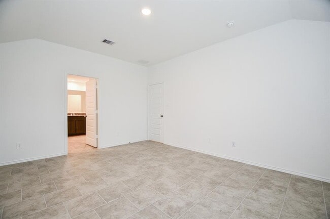 Building Photo - 1106 Cattle Chute Ct