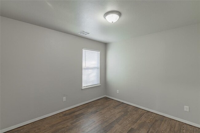 Building Photo - 2132 Buena Vida Ln