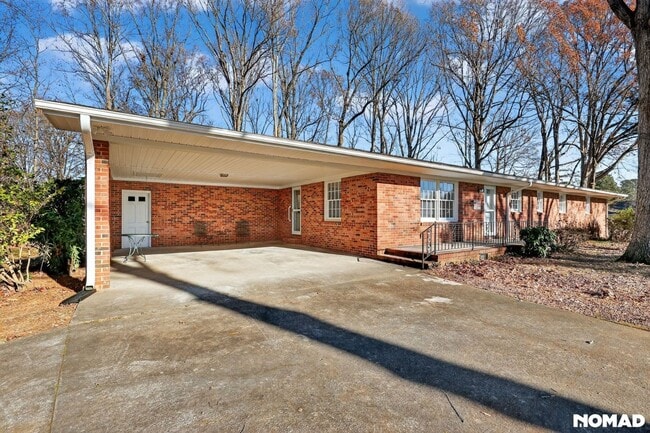 Building Photo - 118 Bobwhite Ln