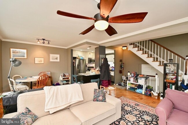 Building Photo - 3309 Martha Custis Dr