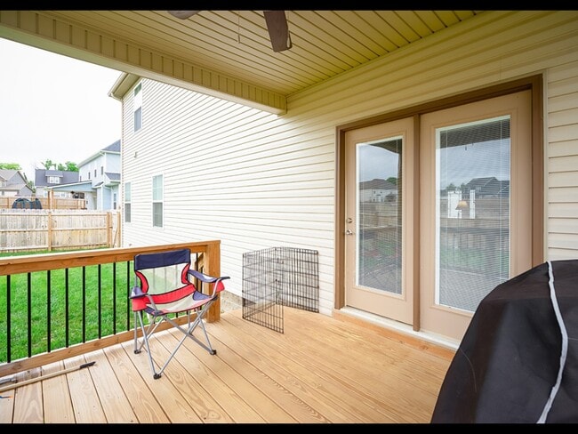 Building Photo - 502 Latham Ct