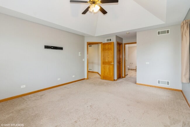 Building Photo - 11457 S Cindy Ct