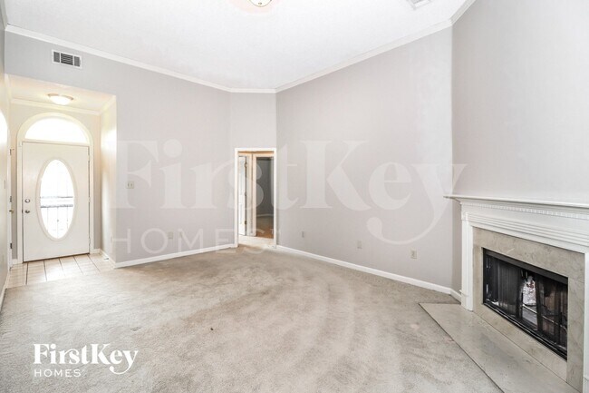 Building Photo - 726 Silver Sands Dr