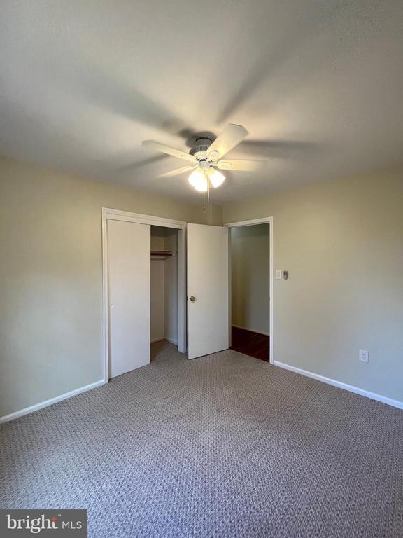 Building Photo - 11 Vandercastel Rd