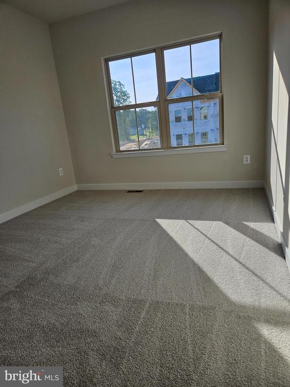 Building Photo - 7118 Bighorn Rd