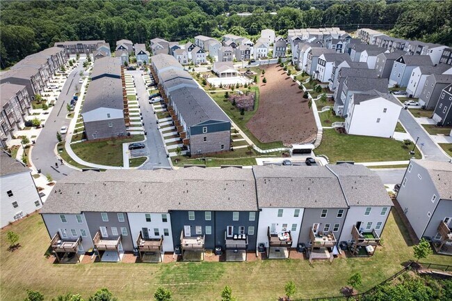 Building Photo - 1445 Creekside Cir NW