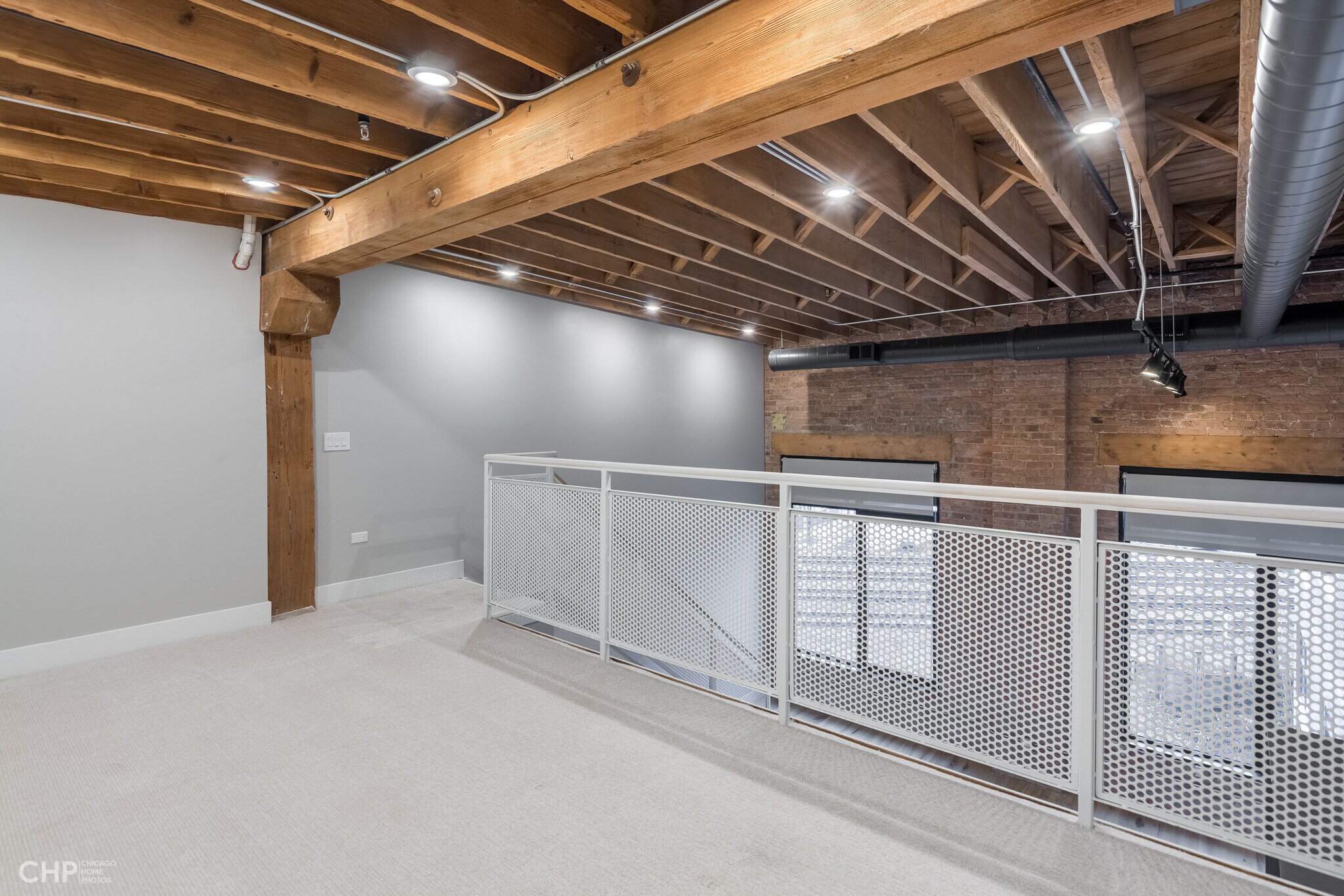 Building Photo - 729 N Sangamon St