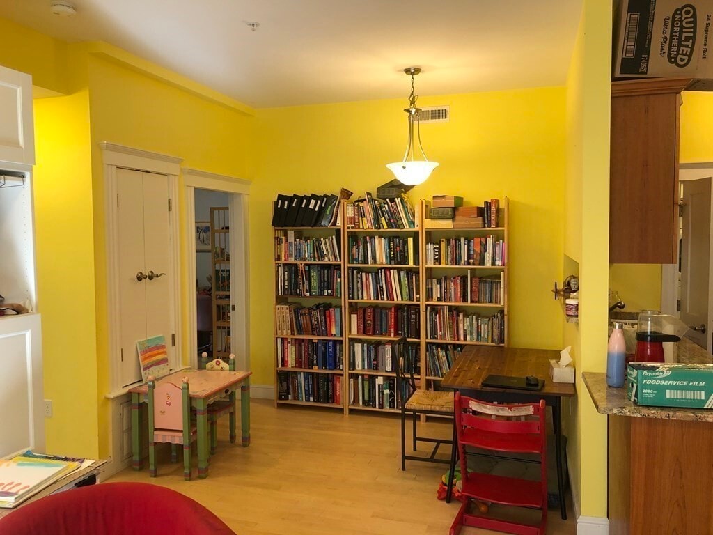 Building Photo - 69 Bolton St