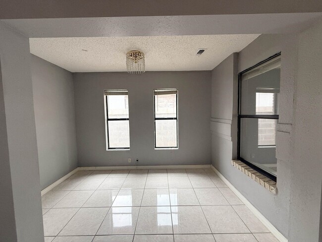 Building Photo - 1214 St Patrick Dr