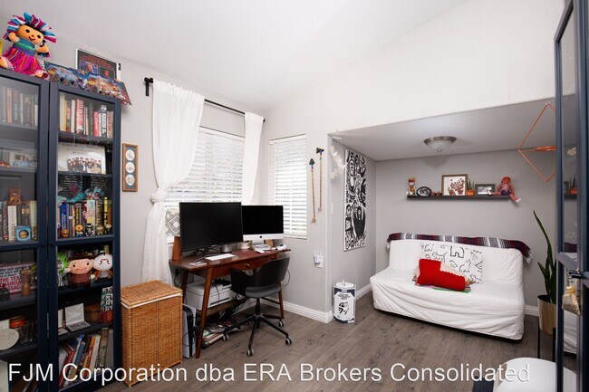 Building Photo - 3 br, 2 bath House - 4010 Lucas Ave