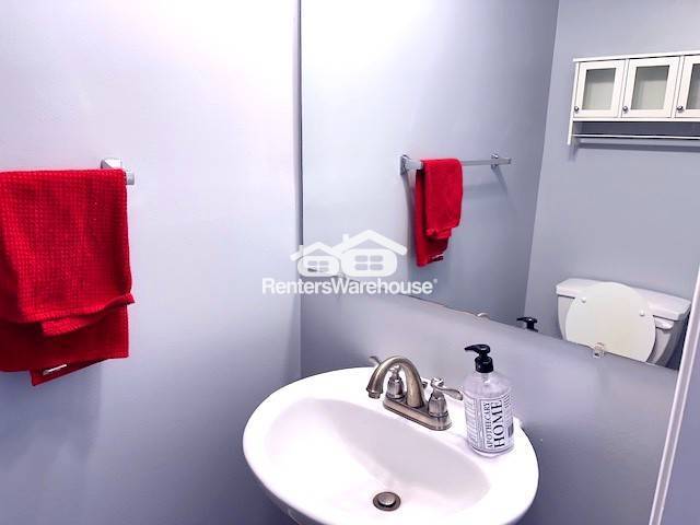 Building Photo - 512 Buckstone Garth