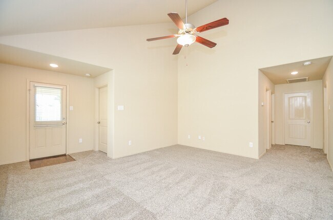 Building Photo - 20114 Louetta Ash Dr