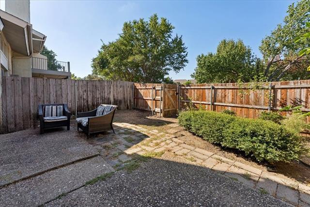 Building Photo - 2905 Country Pl Cir