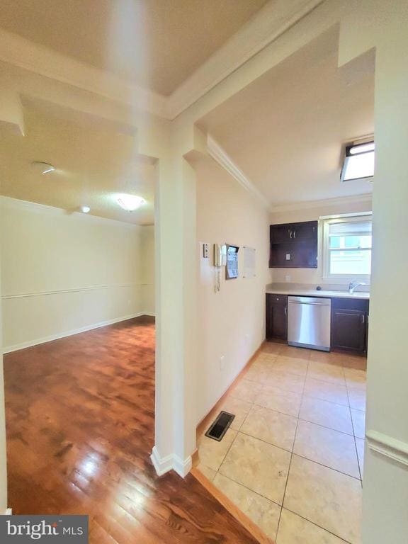 Building Photo - 742 S Granada St