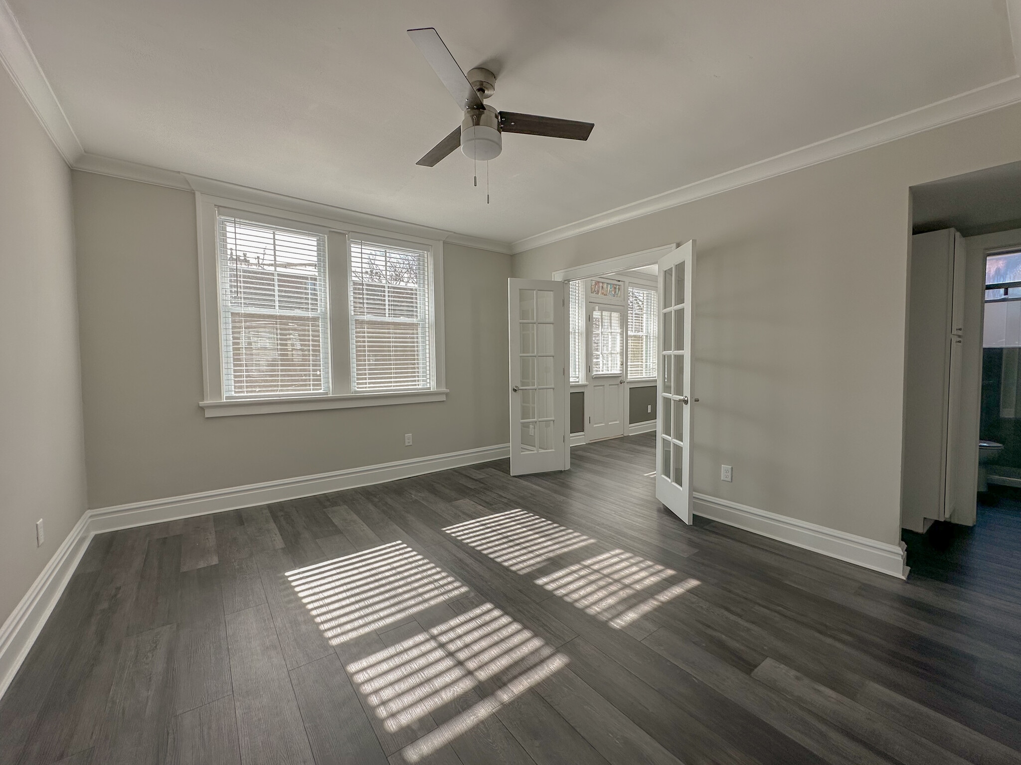 Living room - 7505 Pershing Ave