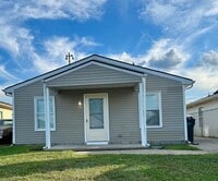 Building Photo - 1715 Gerald Dr